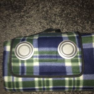 NWT, blanket with plug in for phone/tablet